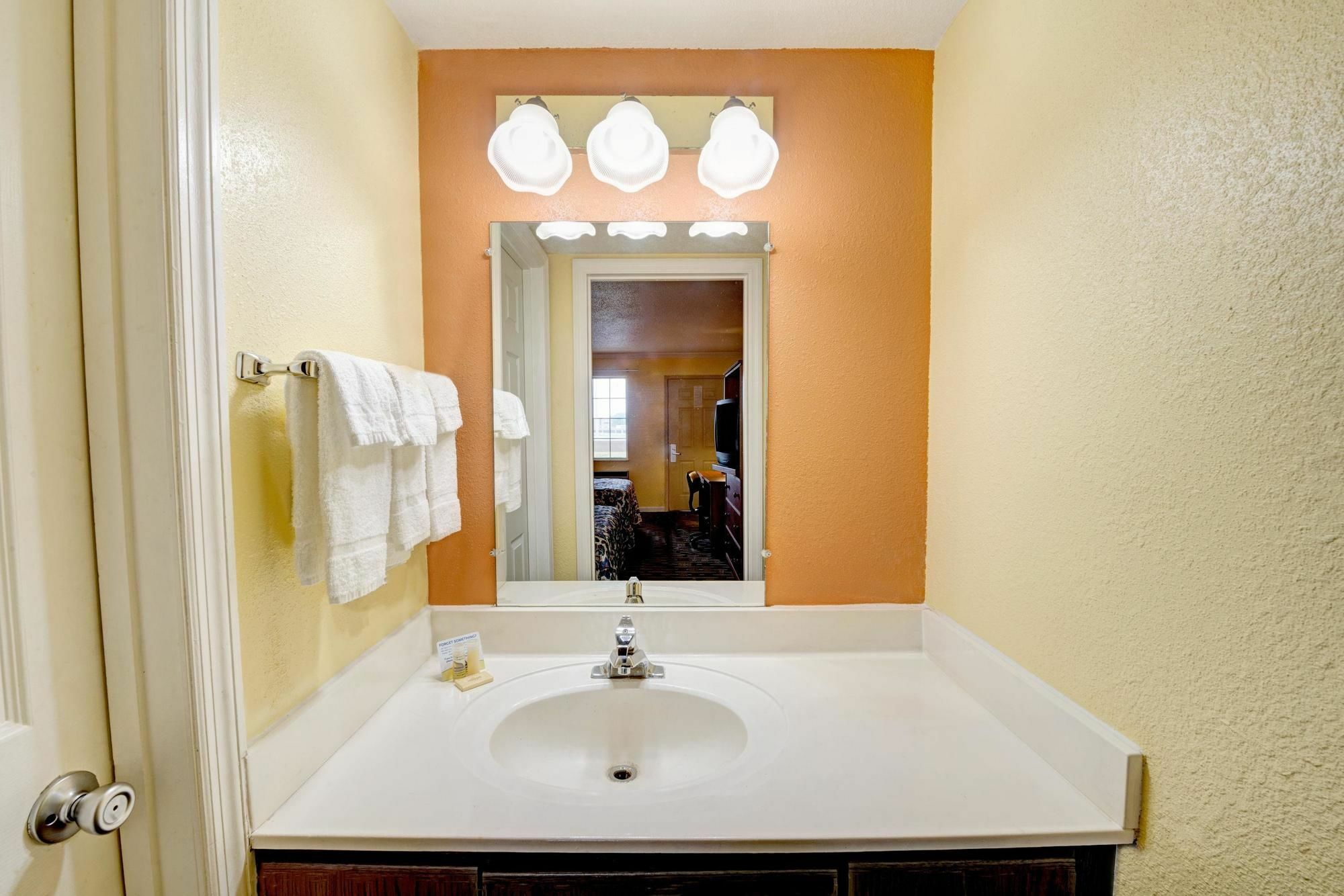 Motel 6-Dayton, Oh Shanersville Esterno foto